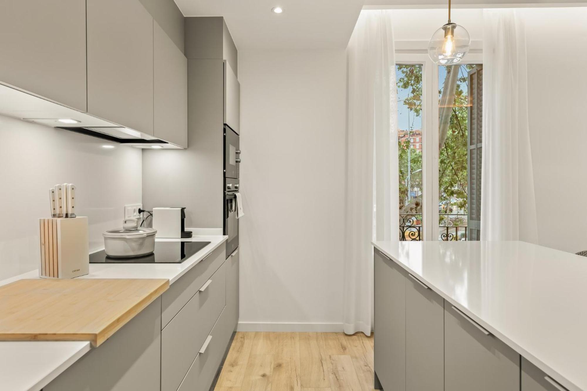 Modern & Stylish In Appartement *