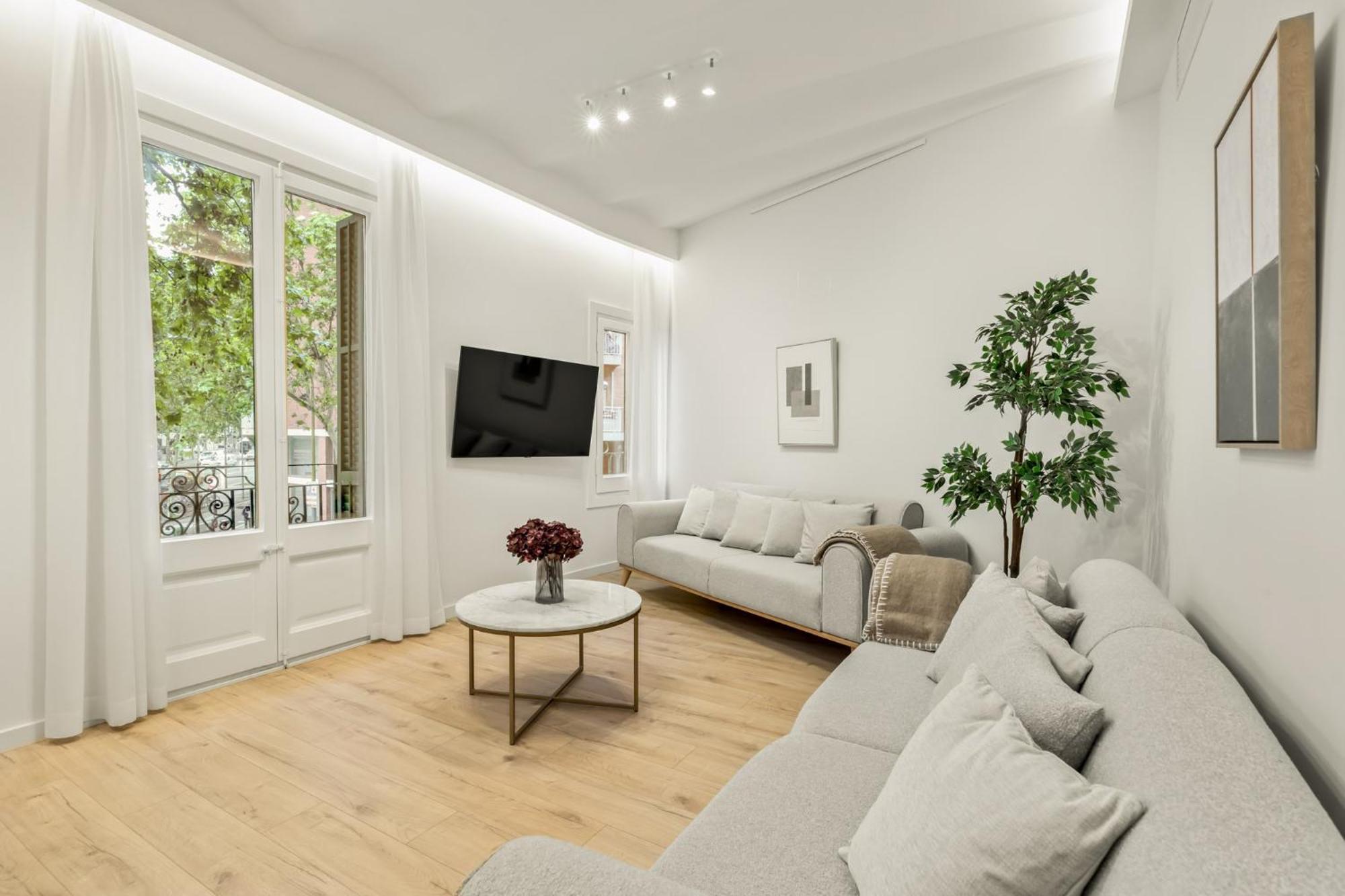 Modern & Stylish In Appartement *