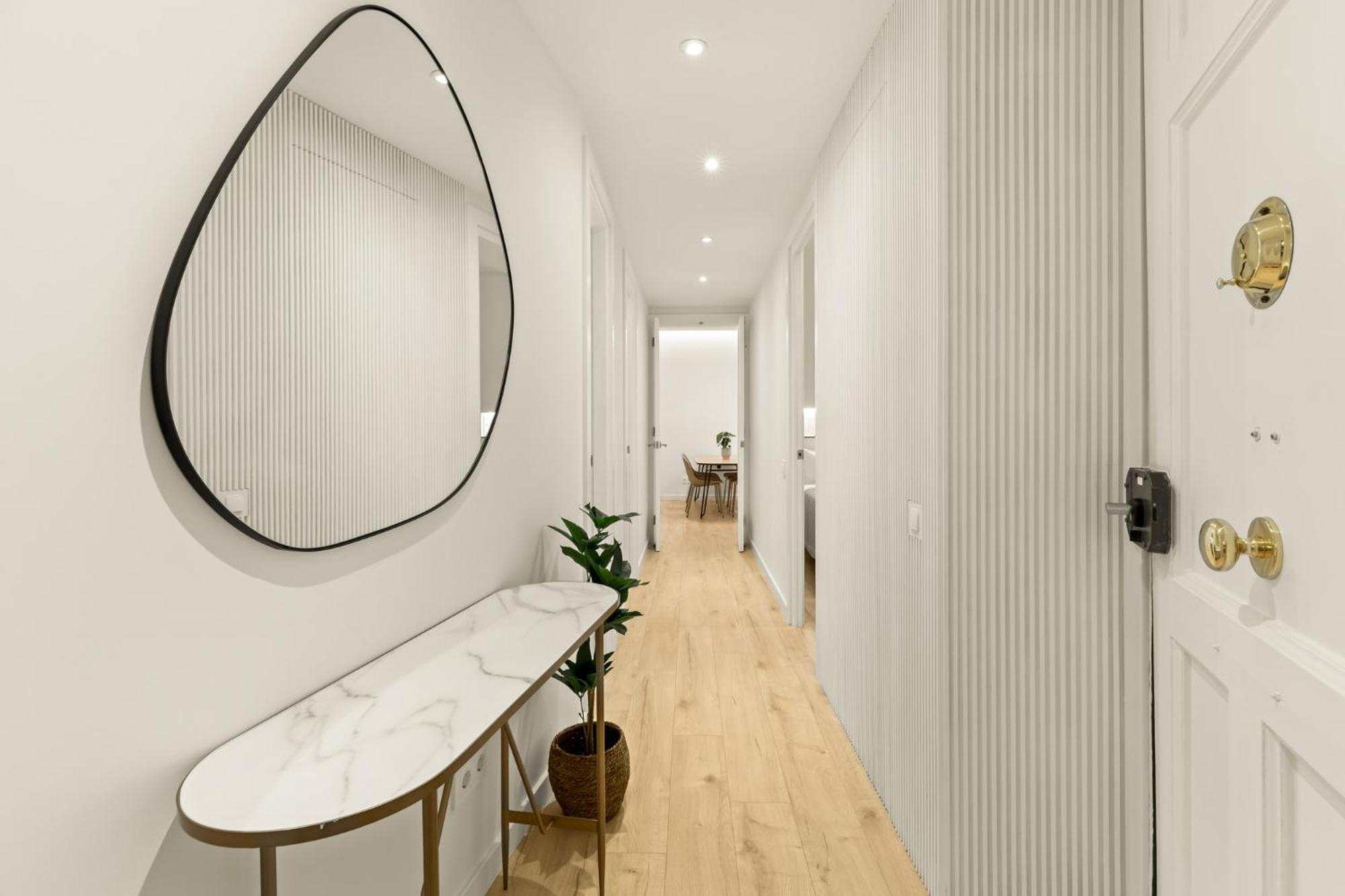 Modern & Stylish In *